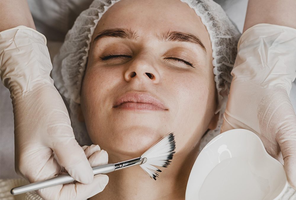 Peeling Chimico: Rivela la Bellezza Nascosta della Pelle